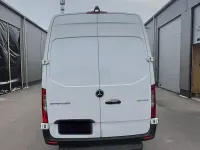 Używany Mercedes Sprinter 170 KM (125 kW) 2021 Biały Van
