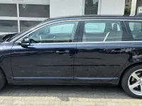 Gebraucht Volvo V70 Momentum 120 PS (88 kW) 2016 Blau Kombi