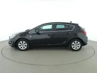 Second-hand Opel Astra Exklusiv 140 CP (102 kW) 2015 Negru Berlinǎ