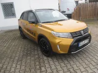 Gebraucht Suzuki Vitara Comfort+ 129 PS (94 kW) 2025 Gelb SUV