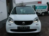 Gebraucht Smart ForTwo Electric Drive 74 kW (101 PS) 2019 Weiß Coupé