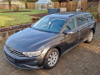 Gebraucht VW Passat Conceptline 150 PS (110 kW) 2023 Grau Kombi