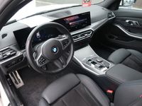 gebraucht BMW 320 i Touring M Sport*Widescreen*HiFi*Kamera*ACC