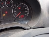 Gebraucht Audi A3 Attraction 105 PS (77 kW) 2004 Rot Kleinwagen