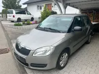 Gebraucht Skoda Fabia Classic 69 PS (50 kW) 2009 Braun Limousine