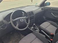 Gebraucht VW Golf IV 75 PS (55 kW) 2001 Schwarz Kleinwagen