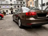 Używany VW Jetta 105 KM (77 kW) 2012 Brązowy Sedan/Limuzyna