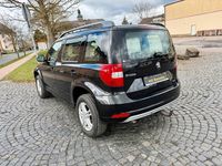 Gebraucht Skoda Yeti Active 110 PS (80 kW) 2015 Schwarz SUV