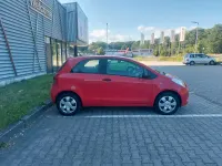 Gebraucht Toyota Yaris 69 PS (50 kW) 2008 Rot Kleinwagen