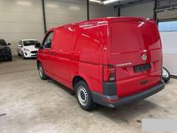Gebraucht VW Transporter 150 PS (110 kW) 2020 Rot Van