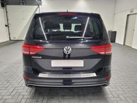 gebraucht VW Touran R-Line 17-Zoll