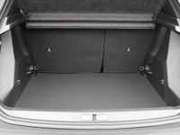 Gebraucht Peugeot 2008 Active 101 PS (74 kW) 2024 Grau SUV