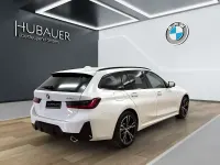 Gebraucht BMW 330e M Sport 292 PS (214 kW) 2025 Weiß Kombi
