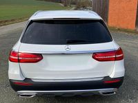 Gebraucht Mercedes E220 All-Terrain 197 PS (144 kW) 2018 Weiß Kombi