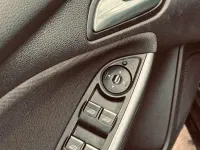 Używany Ford Focus Titanium 150 KM (110 kW) 2012 Szary Kombi