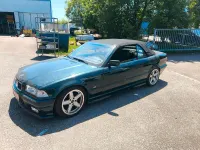 Gebraucht BMW 325 Cabriolet 192 PS (141 kW) 1994 Grün Cabrio