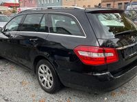 Gebraucht Mercedes E200 136 PS (100 kW) 2012 Schwarz Kombi