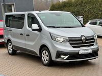 Gebraucht Renault Trafic Life 150 PS (110 kW) 2022 Silber Van / Kleinbus