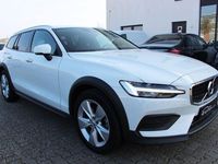 Gebraucht Volvo V60 CC 197 PS (144 kW) 2021 Weiß Kombi