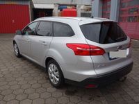 Gebraucht Ford Focus Titanium 125 PS (91 kW) 2018 Silber Limousine