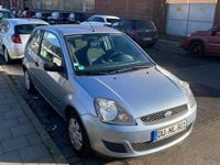 Gebraucht Ford Fiesta Ambiente 80 PS (58 kW) 2007 Blau Kleinwagen