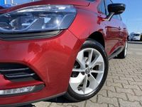 Gebraucht Renault Clio IV 90 PS (66 kW) 2018 Rot Limousine