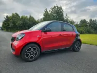 Gebraucht Smart ForFour Electric Drive Prime 41 kW (56 PS) 2017 Rot Limousine