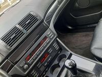 Second-hand BMW 525 Basis 193 CP (141 kW) 2002 Albastru Berlinǎ