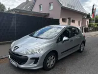 Gebraucht Peugeot 308 Tendance 95 PS (69 kW) 2009 Limousine