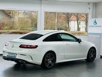 Gebraucht Mercedes E350 AMG line 286 PS (210 kW) 2020 Weiß Coupé