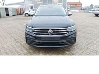 Gebraucht VW Tiguan Allspace Life 190 PS (139 kW) 2023 Deepblackperleffektmet c9x (schwarz)schwarz SUV