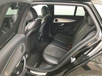 Gebraucht Mercedes E220 AMG line 194 PS (142 kW) 2017 Schwarz metallic Kombi
