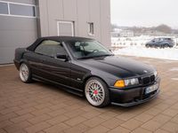 Gebraucht BMW 328 Cabriolet Performance 193 PS (141 kW) 1998 Schwarz Cabrio