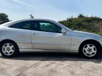 Gebraucht Mercedes C180 143 PS (105 kW) 2003 Silber Coupé