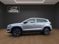 Neu Skoda Karoq Selection 150 PS (110 kW) 2025 Brilliantsilber metallic SUV