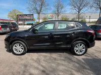 Gebraucht Nissan Qashqai Acenta 116 PS (85 kW) 2017 Schwarz SUV