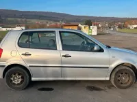 Używany VW Polo 75 KM (55 kW) 2000 Srebrny Hatchback
