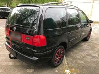 Gebraucht VW Sharan Comfortline 150 PS (110 kW) 2003 Schwarz Van / Kleinbus