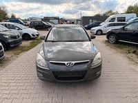 Gebraucht Hyundai i30 122 PS (89 kW) 2008 Grau Limousine