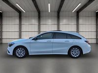 Gebraucht Mercedes CLA200 Shooting Brake AMG 156 PS (114 kW) 2018 Weiß Kombi