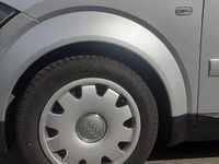 Second-hand Audi A2 75 CP (55 kW) 2002 Argintiu Hatchback