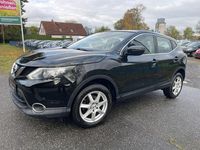 Gebraucht Nissan Qashqai Acenta 110 PS (80 kW) 2016 Schwarz SUV