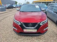 Gebraucht Nissan Qashqai Tekna+ 163 PS (119 kW) 2018 Rot SUV