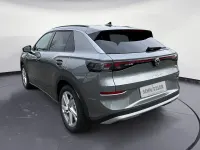 Nowe VW T-Roc Style 150 KM (110 kW) 2026 Szary SUV