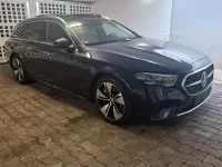 Gebraucht Mercedes E300 313 PS (230 kW) 2024 Blau Limousine