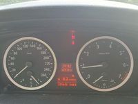 Gebraucht BMW 523 177 PS (130 kW) 2005 Schwarz Limousine