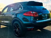 Używany Porsche Cayenne 400 KM (294 kW) 2011 Niebieski SUV