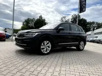 Gebraucht VW Tiguan Life 150 PS (110 kW) 2022 Schwarz SUV