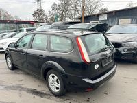 Gebraucht Ford Focus 109 PS (80 kW) 2012 Schwarz Kombi