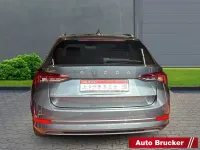 Gebraucht Skoda Octavia Ambition 150 PS (110 kW) 2021 Grau Kombi
